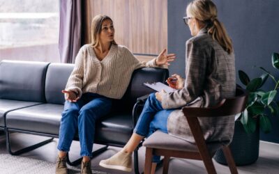 Understanding How EMDR Therapy Heals Emotional Wounds